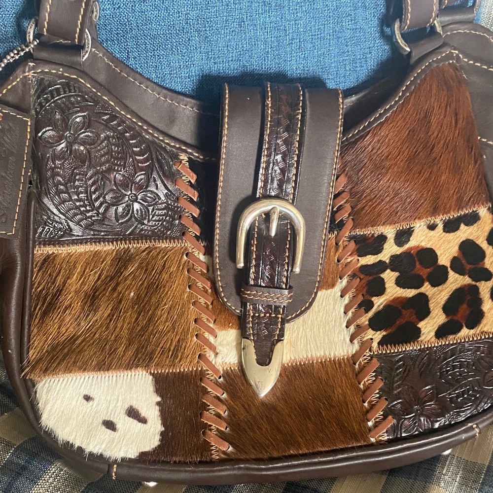 Elegant Brown Patchwork Shoulder Bag - Picture 6 of 6